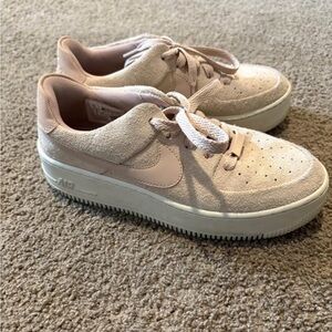 Nike AF 1’s Light Pink suede shoes